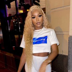 Alexander want crop top